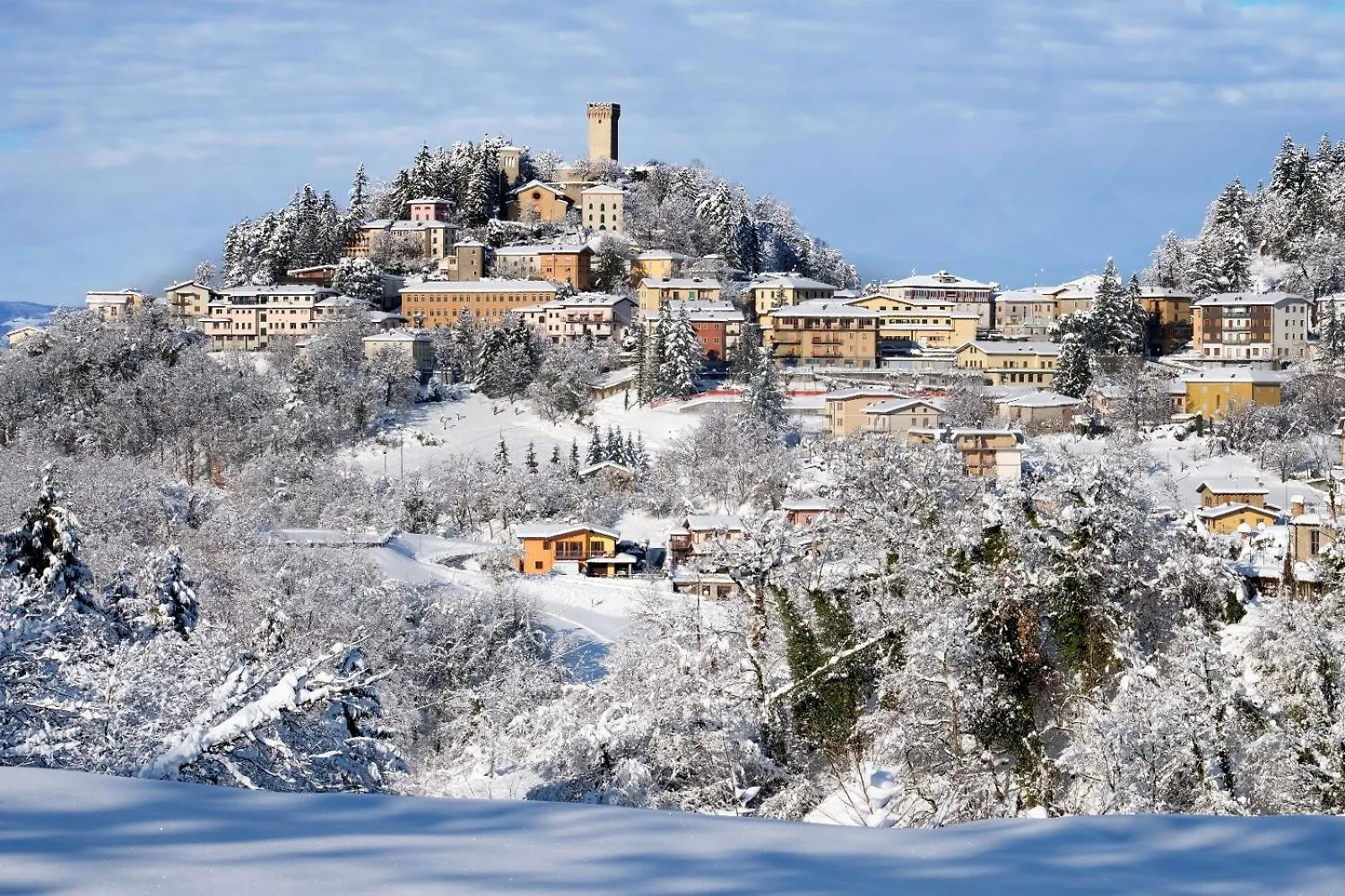 Torre Antica Montese Appartamento 2 0*,  Italy